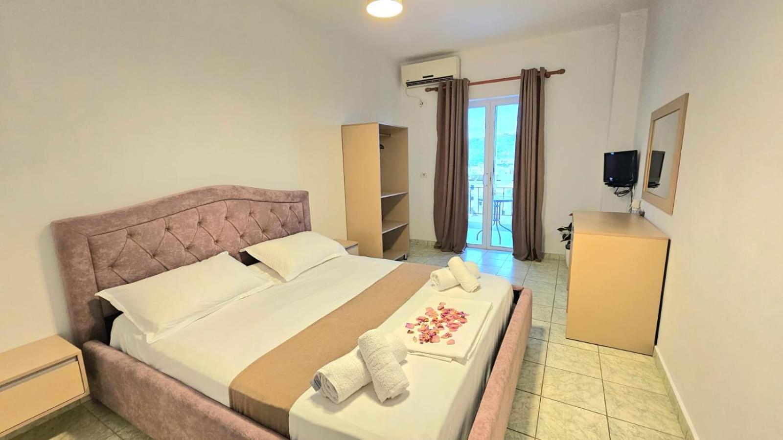 Arileo Hotel ฮีมาเรอ ภายนอก รูปภาพ